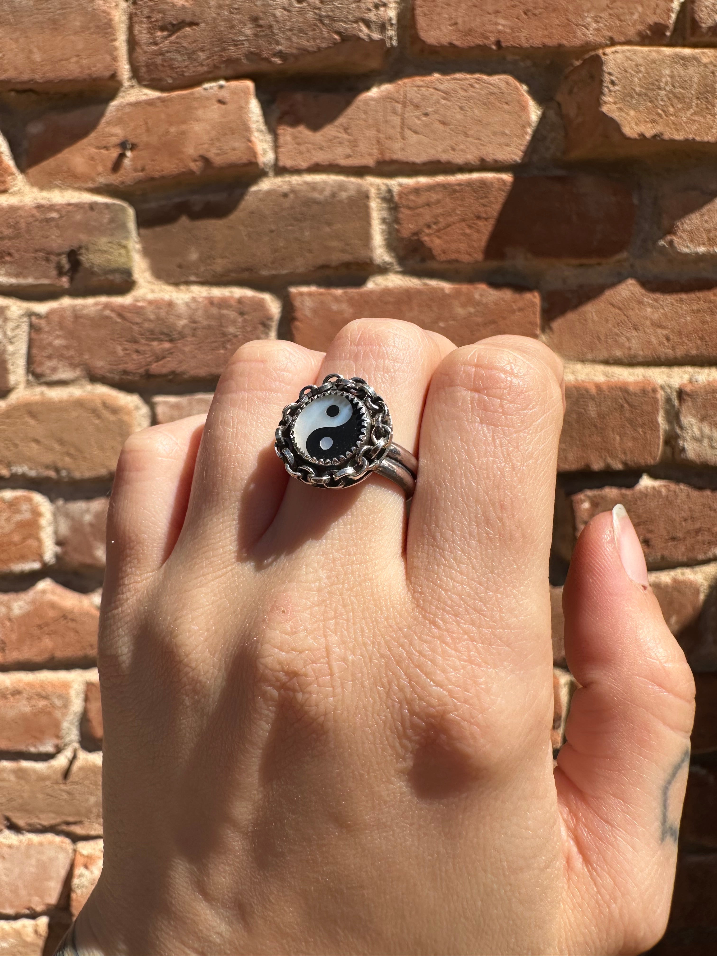 Yin Yang Ring